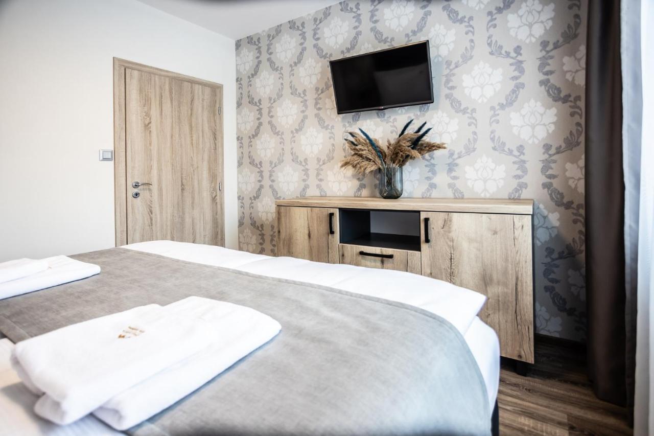 Hotel Demanova Apartments - Dependance Liptovský Mikuláš Extérieur photo