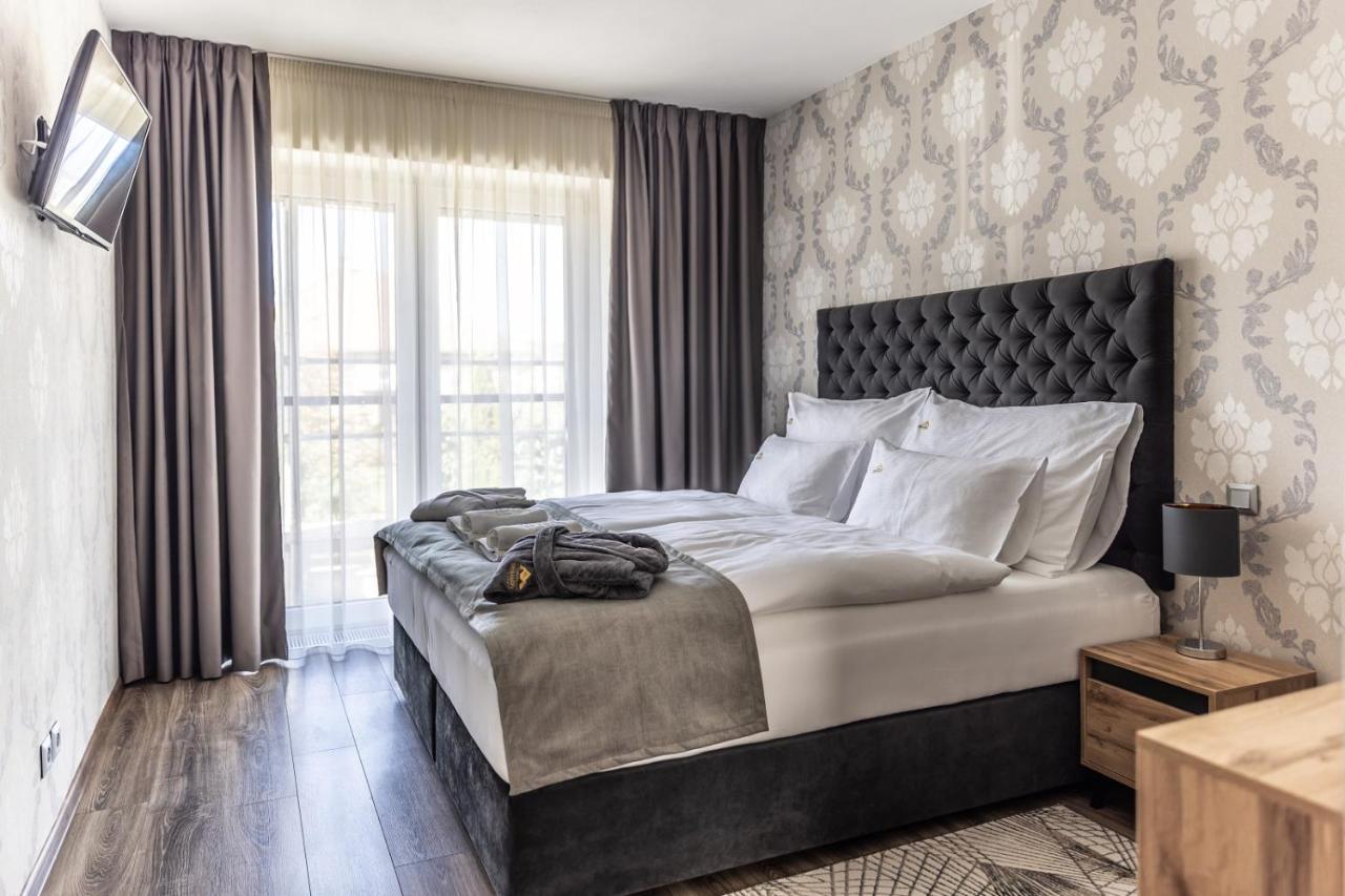 Hotel Demanova Apartments - Dependance Liptovský Mikuláš Extérieur photo