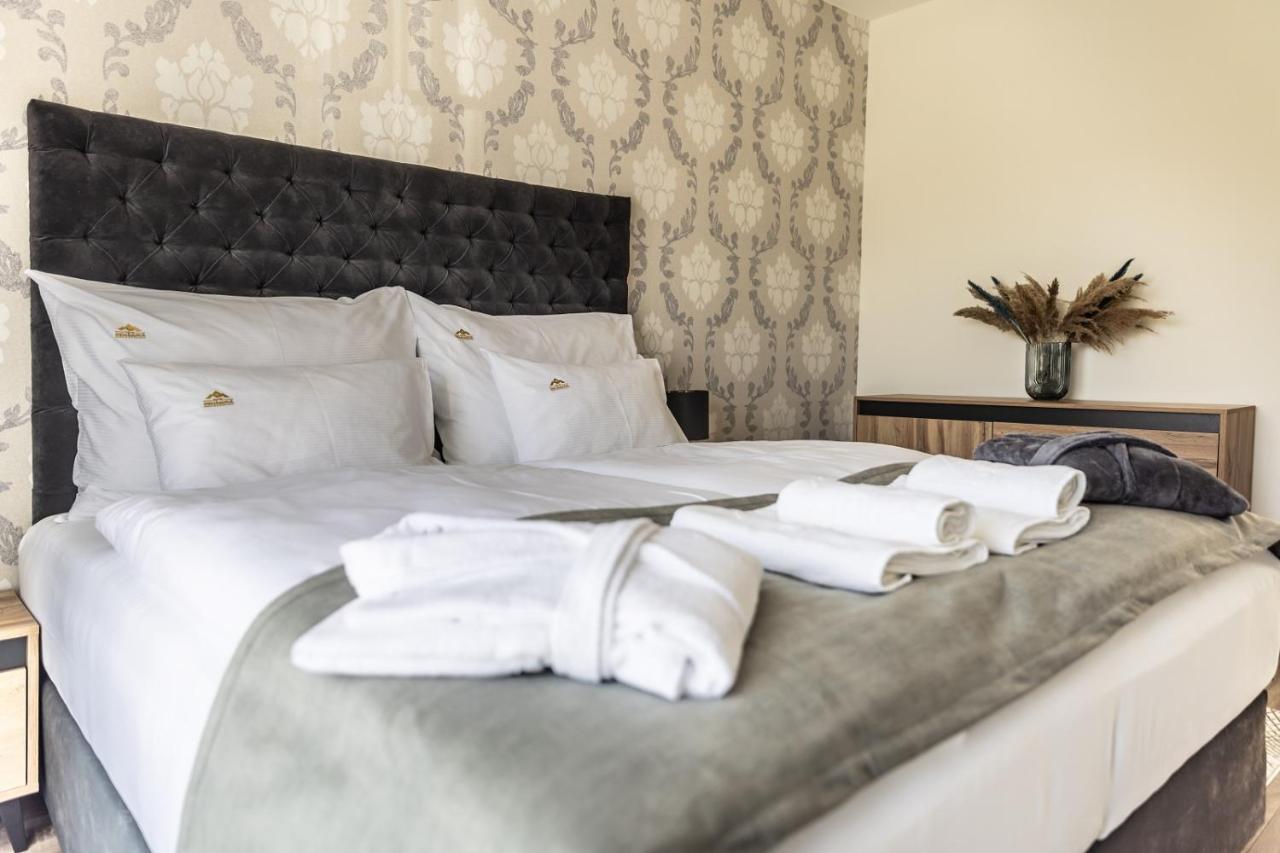 Hotel Demanova Apartments - Dependance Liptovský Mikuláš Extérieur photo