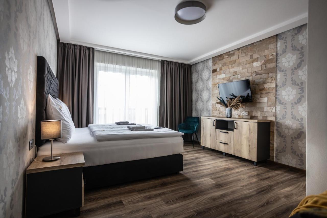 Hotel Demanova Apartments - Dependance Liptovský Mikuláš Extérieur photo