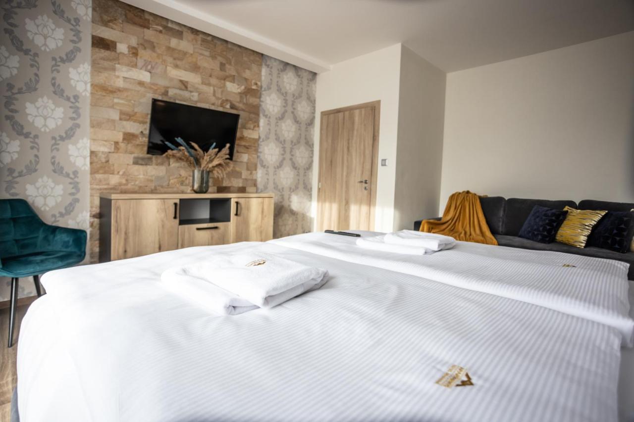 Hotel Demanova Apartments - Dependance Liptovský Mikuláš Extérieur photo